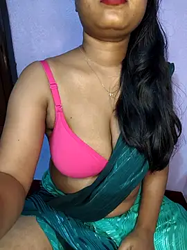 Queen Shanayaa online show from October 11, 12:08 pm