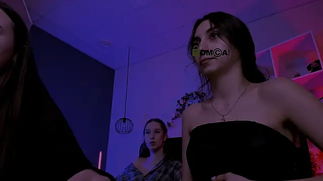 leslie bird online show from March 30, 3:44 pm