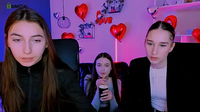 leslie bird online show from March 4, 10:00 am