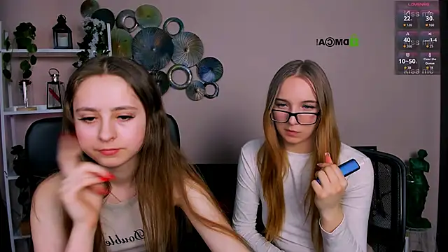 rebecca smile online show from March 11, 6:32 pm