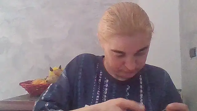 GoldenAngelMilf online show from April 10, 1:17 pm