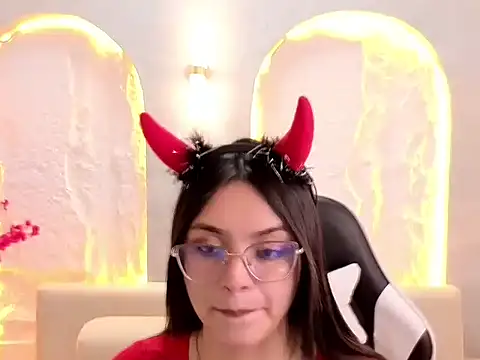 Snapshot of nathaly_tp chatting on October 7, 7:51 pm nathaly tp online show from October 7, 7:51 pm