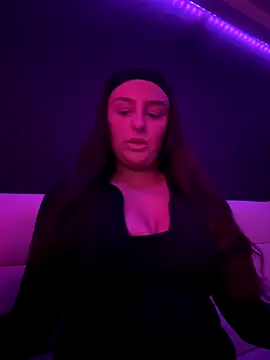Snapshot of Playfulvixen25 chatting on October 10, 10:58 pm Playfulvixen25 online show from October 10, 10:58 pm
