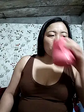 zhen-zo online show from February 20, 11:45 am