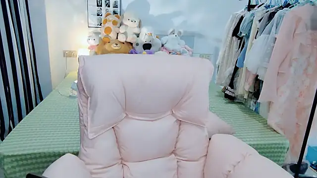 Gardenia-222 online show from October 27, 1:50 pm