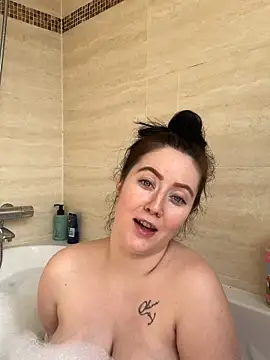 irishmollyx online show from March 28, 10:48 am