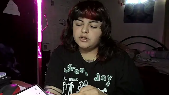 crucifxcked online show from October 18, 7:37 pm