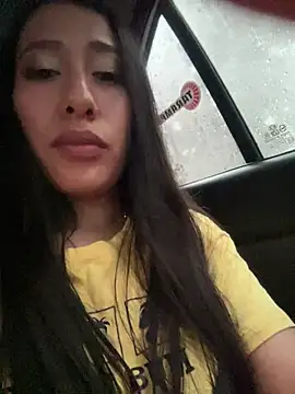 Amelia Rivas online show from April 9, 1:19 am