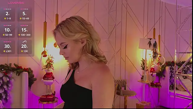 EllyLinn online show from December 20, 5:28 pm