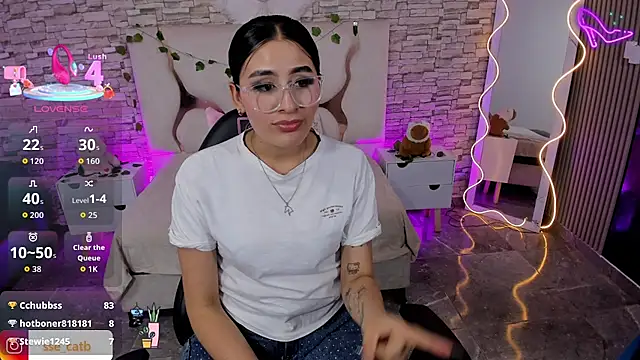 casse tay online show from April 10, 6:30 am