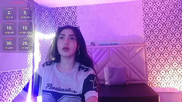 Ixchel tay online show from December 15, 3:56 am