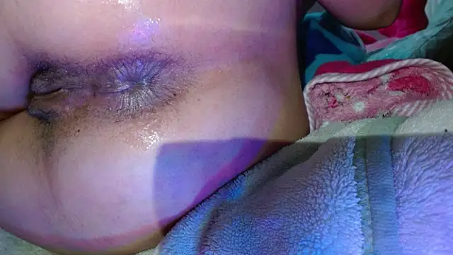 luna hawks online show from February 16, 9:36 pm