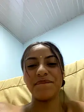 miluwatson online show from November 20, 2:34 am