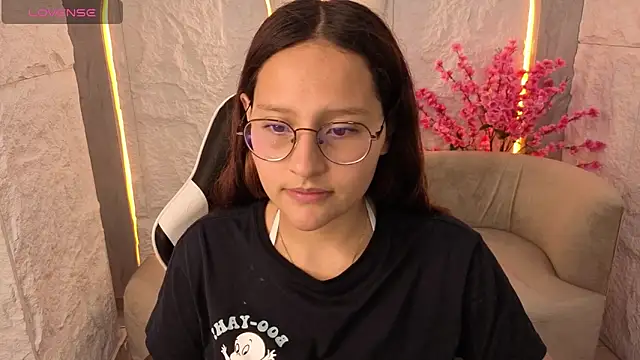 Snapshot of Nyx_Tamy_Tx_ chatting on October 2, 1:16 pm Nyx Tamy Tx online show from October 2, 1:16 pm