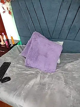 Snapshot of Hecate_Queen chatting on October 1, 3:50 pm Hecate Queen online show from October 1, 3:50 pm