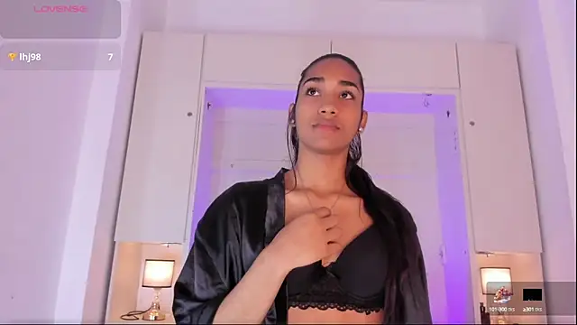 AnahiCollins online show from October 11, 12:08 pm