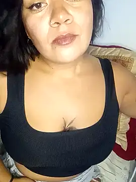 dirtyhannal online show from December 15, 4:45 pm