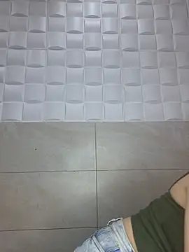 EmmaValencia  online show from October 23, 9:43 pm