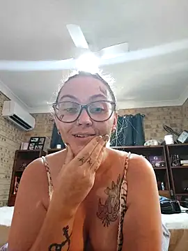 Sinful Kait XX online show from November 12, 3:37 am