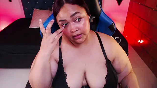 Melody Slut online show from October 11, 5:37 pm