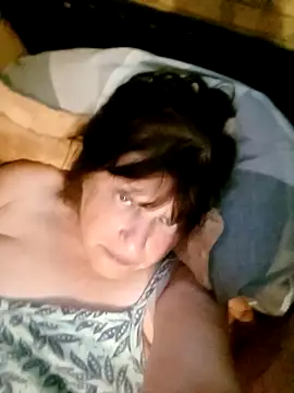Apeesynka55211 online show from May 31, 8:10 pm