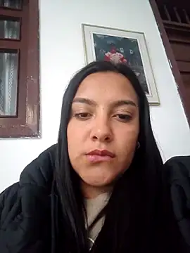 Sexy Nayra outdoors online show from October 13, 10:01 pm