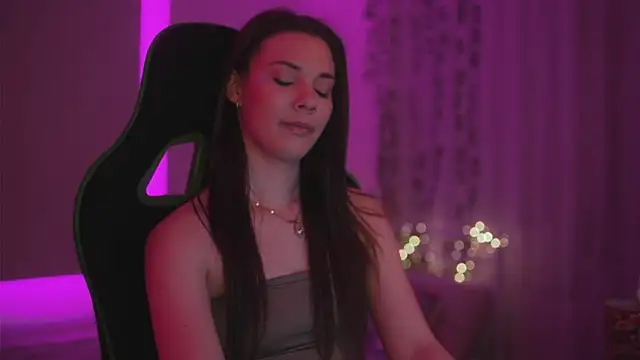 CandyStorm online show from March 26, 10:00 pm