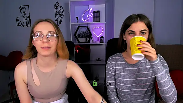 lina fox12 online show from November 27, 1:25 pm