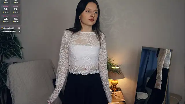 JanellHousen online show from October 26, 5:25 am