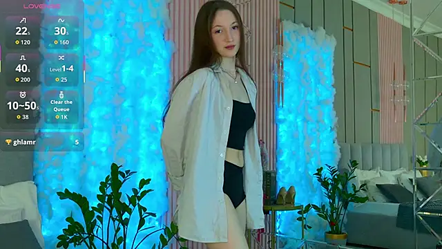 SabrinaSong online show from March 13, 4:08 pm