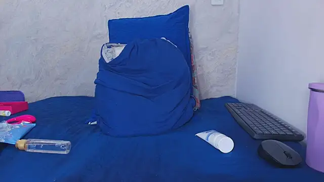 Snapshot of ashly_mr chatting on October 3, 2:00 pm ashly mr online show from October 3, 2:00 pm