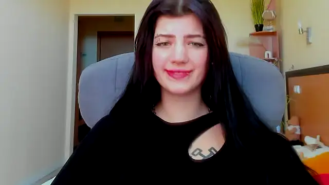 Miamoora online show from October 16, 8:17 am