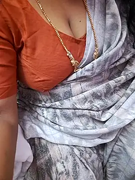 Snapshot of Tamil_Ammani chatting on October 3, 7:08 pm Tamil Ammani online show from October 3, 7:08 pm