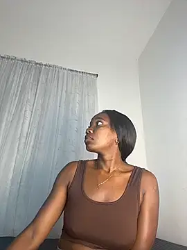 MerliaSsomer online show from February 24, 12:37 pm