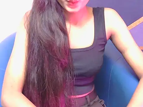 shiny-krisha online show from November 10, 4:40 am