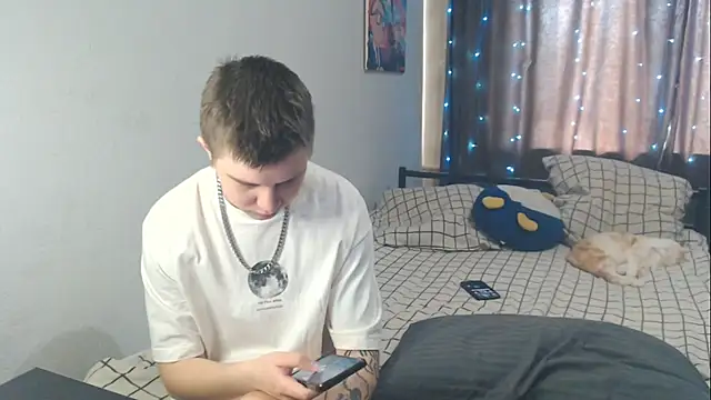 Mark and Wendy online show from April 14, 7:30 am