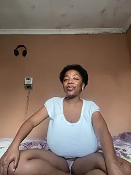 Snapshot of Barbiianaa chatting on October 10, 3:28 pm Barbiianaa online show from October 10, 3:28 pm