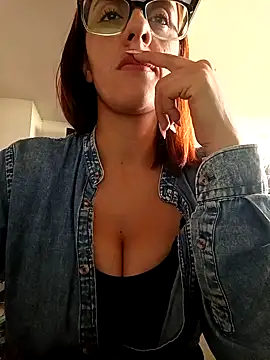 Jade 1-9 online show from December 16, 5:41 pm