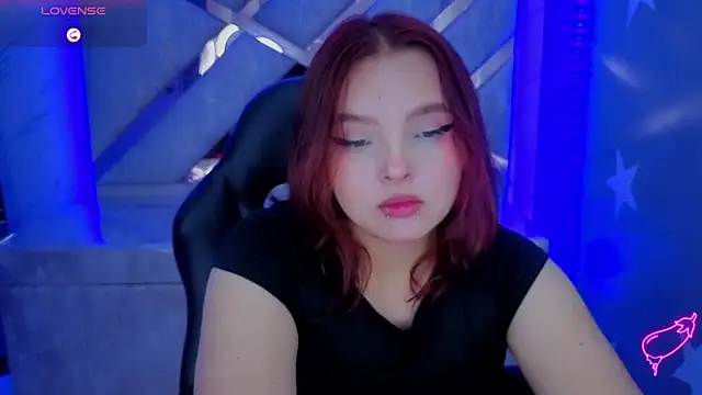mia foster t online show from June 3, 2:33 pm