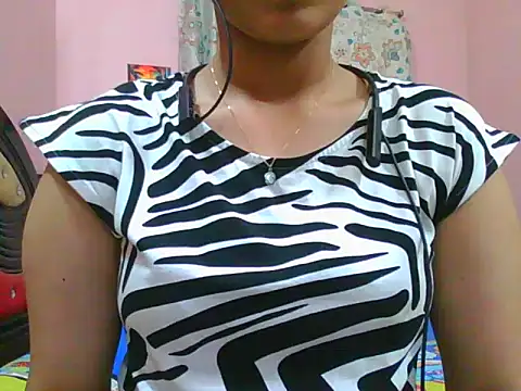 night queeen7 online show from April 11, 7:50 pm