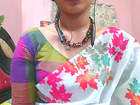 night queeen7 online show from April 13, 8:09 pm