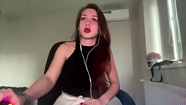 Snapshot of Nayra_flash chatting on October 16, 1:25 pm Nayra flash online show from October 16, 1:25 pm