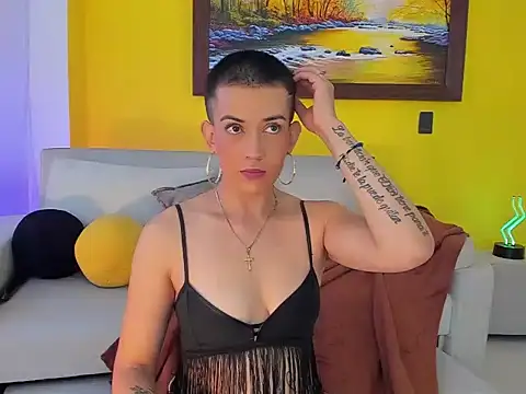 Zulyhenao online show from January 16, 2:02 pm