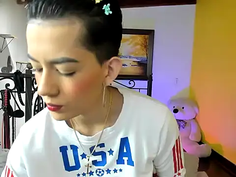 Zulyhenao online show from November 12, 12:14 pm