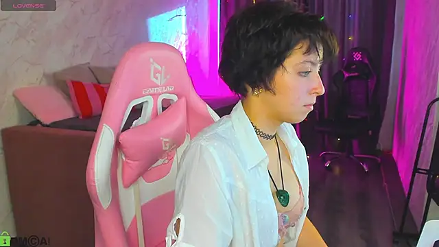 Sara Frayer online show from October 14, 9:12 am