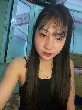 banlinh004 online show from February 19, 6:07 pm