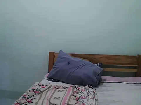 TeaseNPlease 13 online show from November 14, 3:45 pm