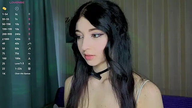 lina leum online show from April 8, 3:25 pm