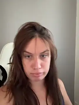 bebecita x online show from July 5, 8:53 am