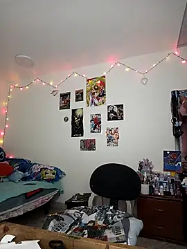 caramel doll   online show from January 12, 1:11 am